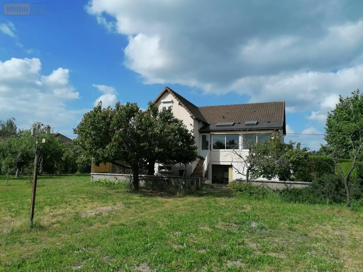 Maison a vendre Descartes 37160 Indre-et-Loire 37 112 m2 4 pièces 154350 euros 37082-300 001