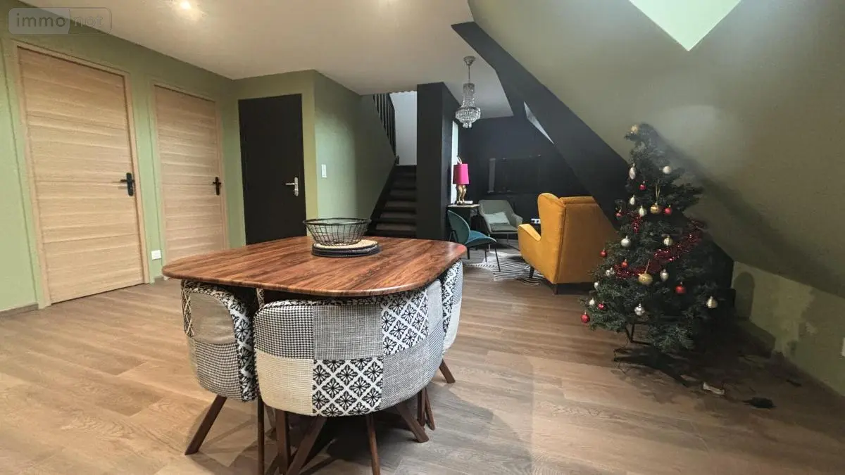 Location appartement La Capelle-lès-Boulogne 62360 Pas-de-Calais 62 80 m2 3 pièces 780 euros 62055-L228 001