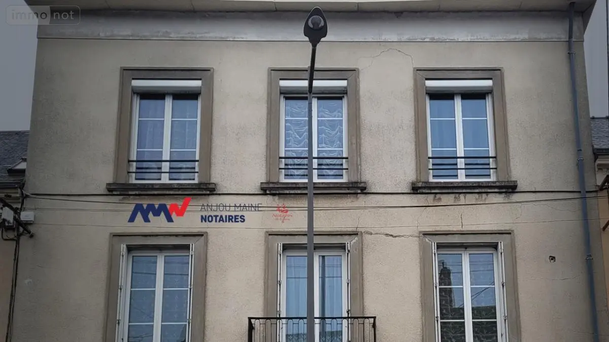 Immeuble de rapport a vendre Sablé-sur-Sarthe 72300 Sarthe 72 233 m2 168000 euros 72068-1948 001