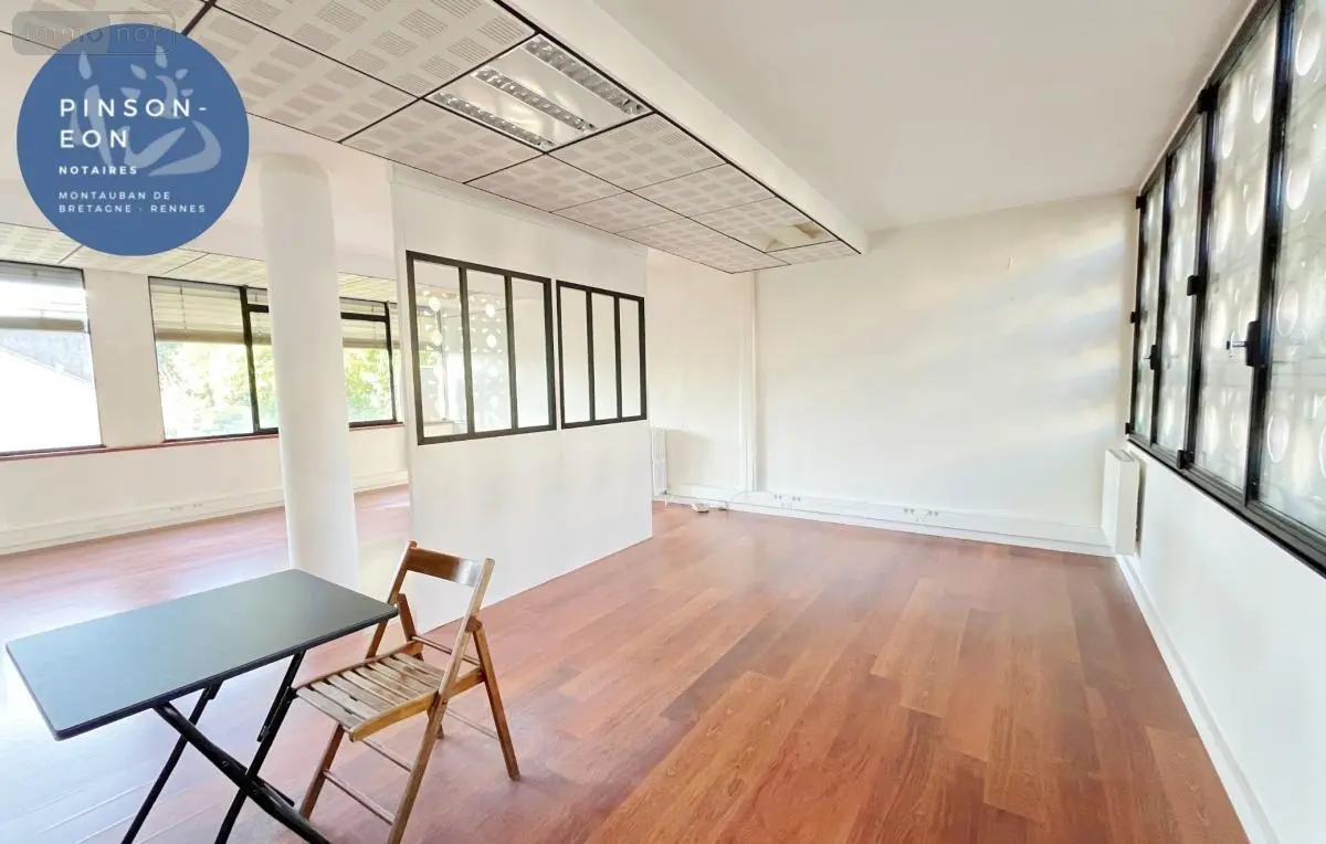 Fonds et murs commerciaux a vendre Rennes 35000 Ille-et-Vilaine 35 68 m2 2 pièces 271856 euros 35056-1604 001