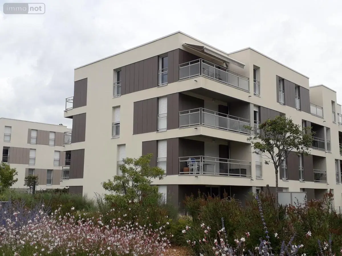 Location appartement Saint-Berthevin 53940 Mayenne 53 86 m2 895 euros 53006-L273 001