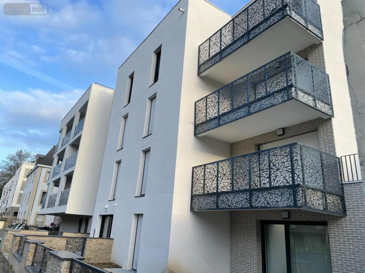 Location appartement Saint-Malo 35400 Ille-et-Vilaine 35 60 m2 3 pièces 758 euros 35104-L138 001