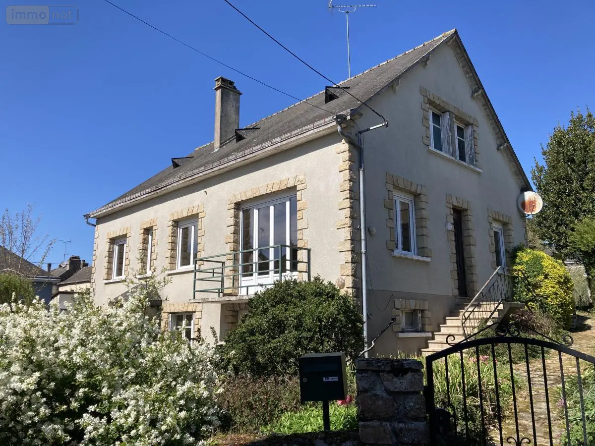 Maison a vendre Andouillé 53240 Mayenne 53 196 m2 9 pièces 199120 euros 53007-2199 001