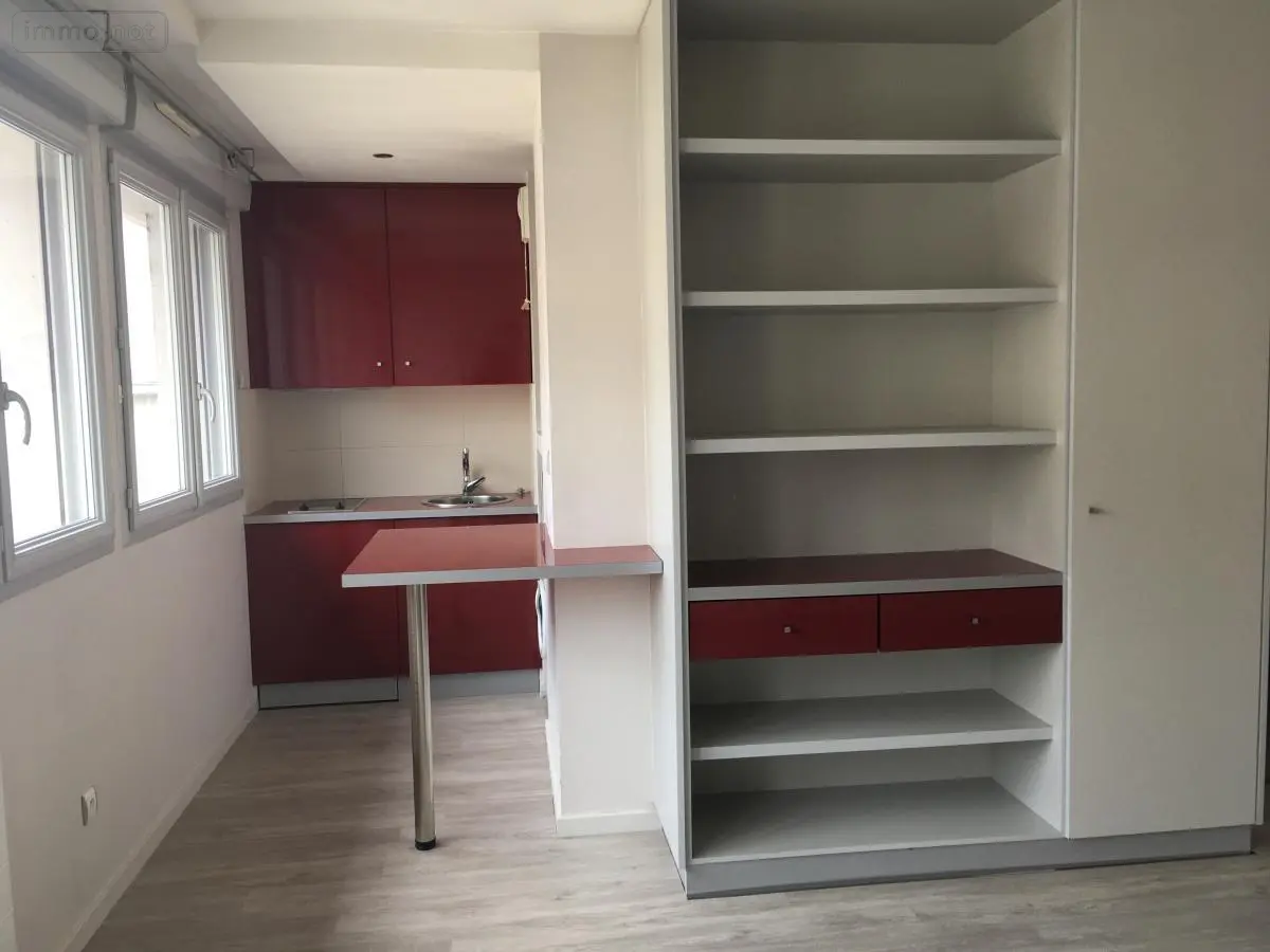 Location appartement Nantes 44000 Loire-Atlantique 44 26 m2 1 pièce 553 euros 44028-L133 001