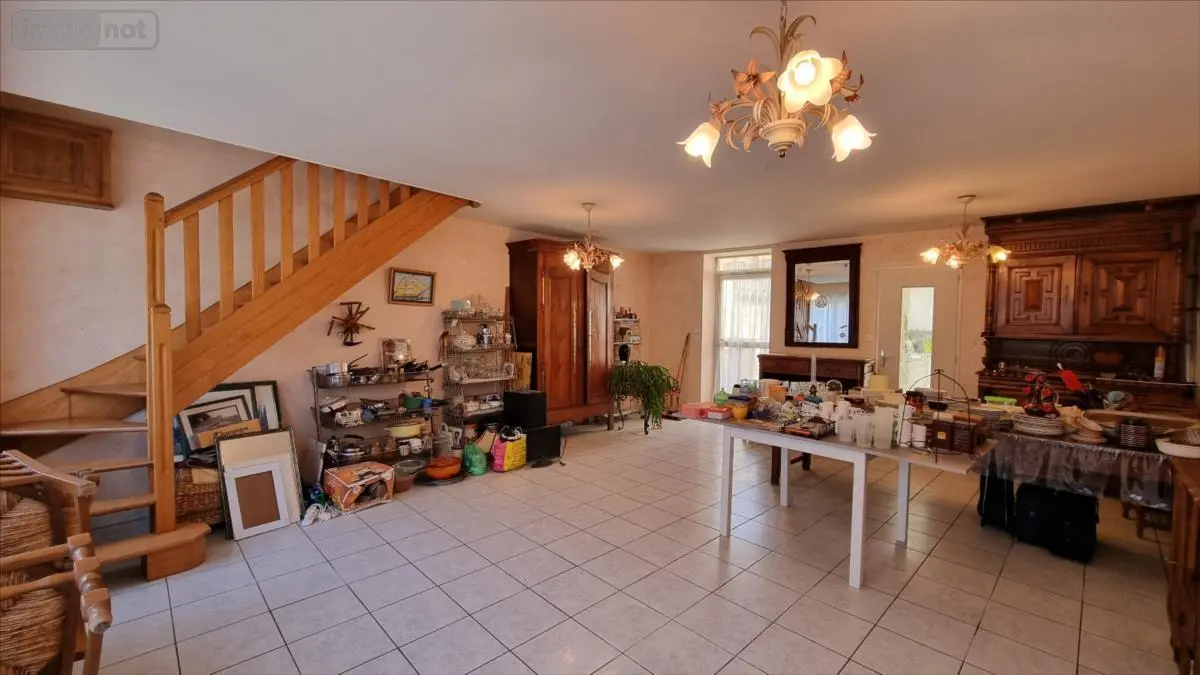 Maison a vendre Callac 22160 Côtes-d'Armor 22 152 m2 8 pièces 110250 euros 29066-1085910 001
