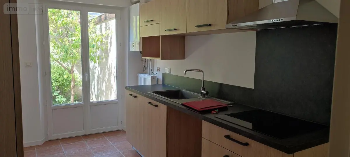 Location appartement Châlons-en-Champagne 51000 Marne 51 47 m2 627 euros 51084-L570 001