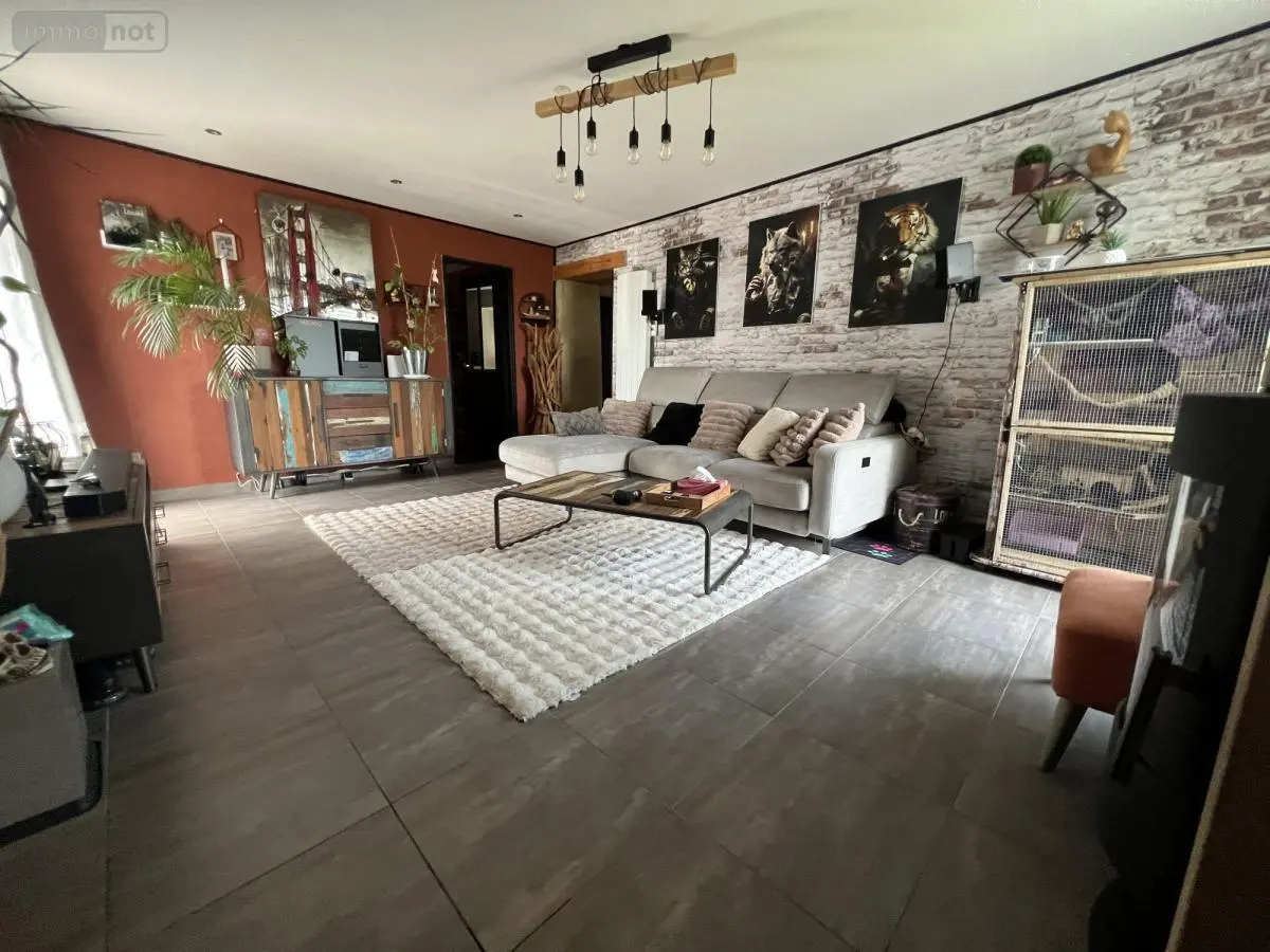 Maison a vendre Noyal-sur-Vilaine 35530 Ille-et-Vilaine 35 106 m2 5 pièces 289200 euros 35018-797 001