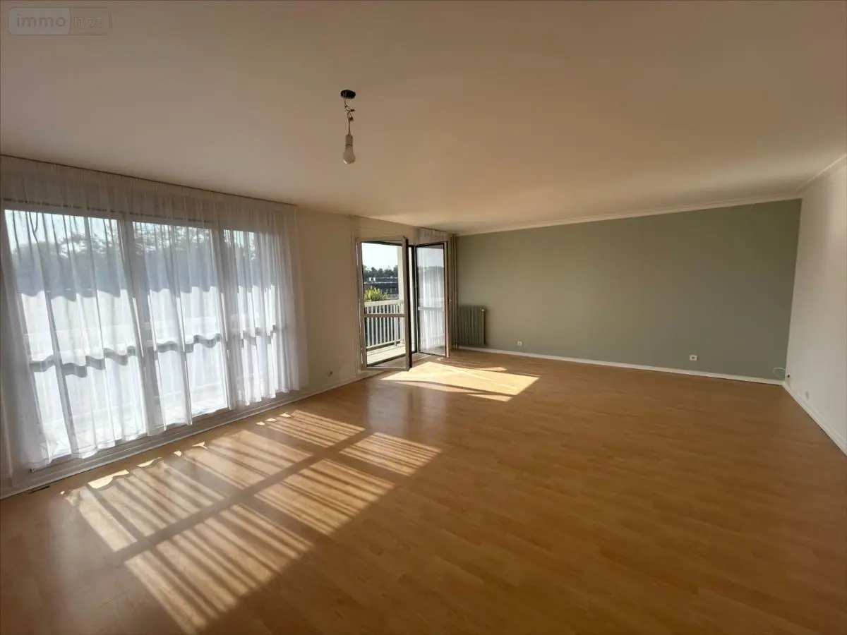 Appartement a vendre Reims 51100 Marne 51 109 m2 5 pièces 242000 euros APCHCOU 001