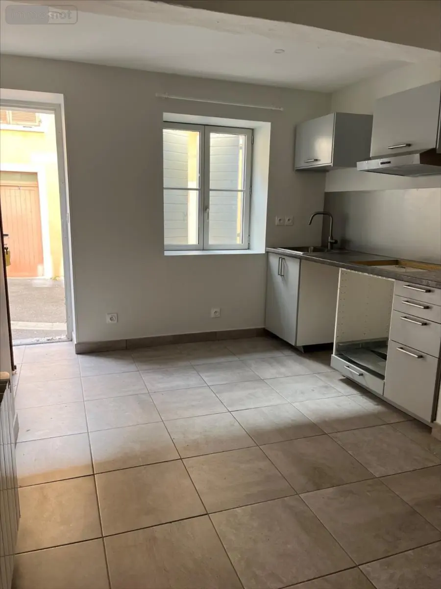 Appartement a vendre Trévoux 01600 Ain 01 42 m2 2 pièces 115000 euros 01070-1095508 001