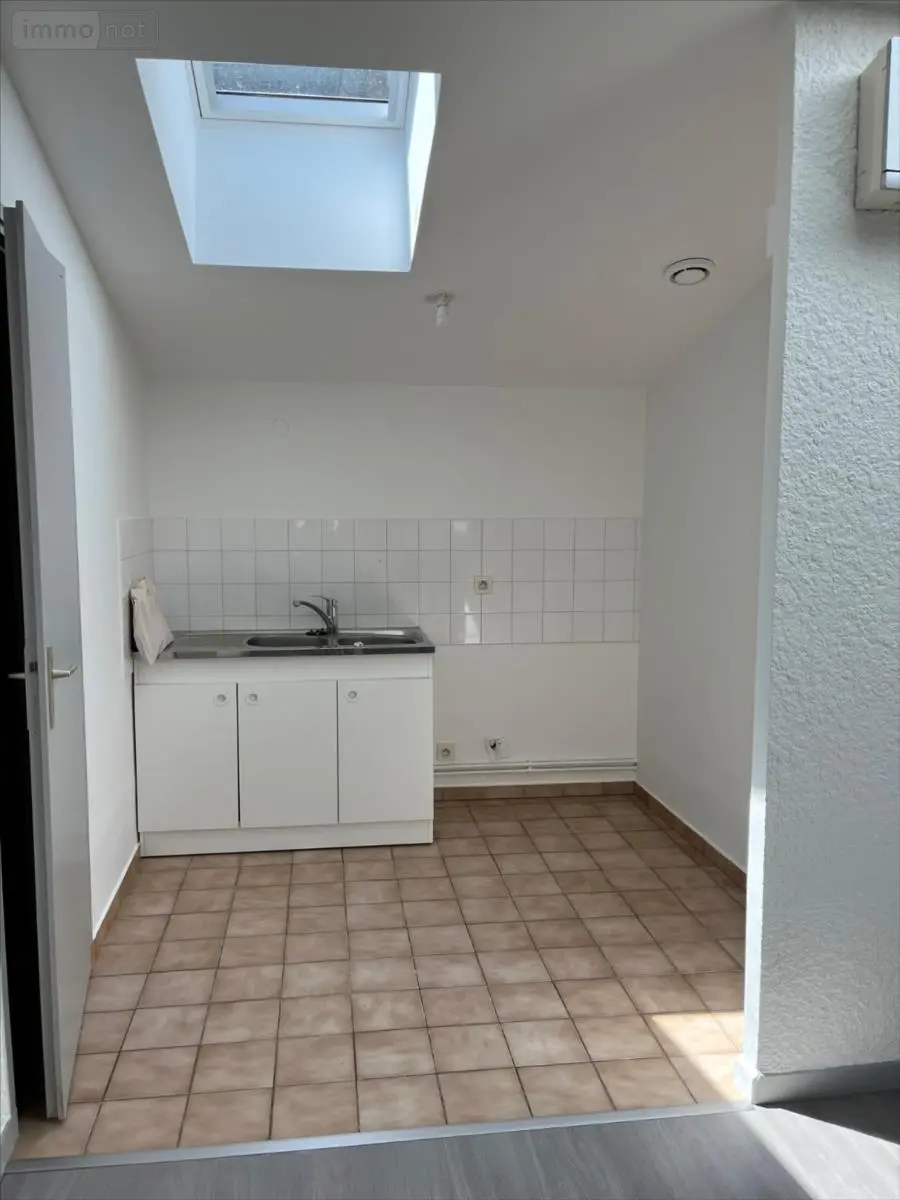 Appartement a vendre Trévoux 01600 Ain 01 50 m2 3 pièces 110000 euros 01070-1095514 001
