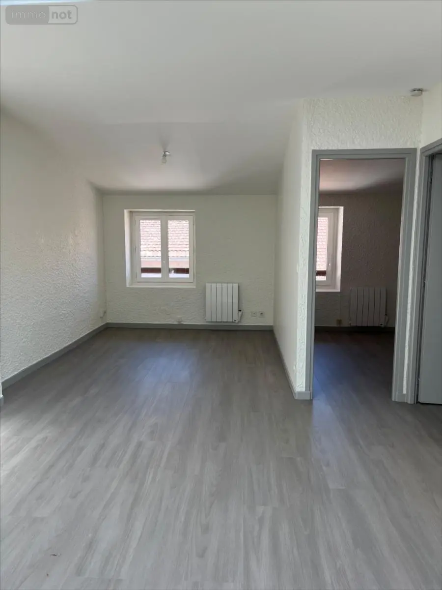 Appartement a vendre Trévoux 01600 Ain 01 50 m2 3 pièces 110000 euros 01070-1095514 001
