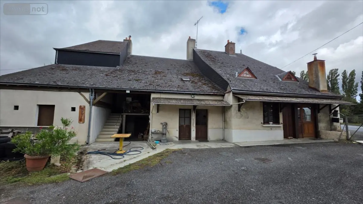 Maison a vendre Valençay 36600 Indre 36 170 m2 8 pièces 129000 euros 021/1600 001