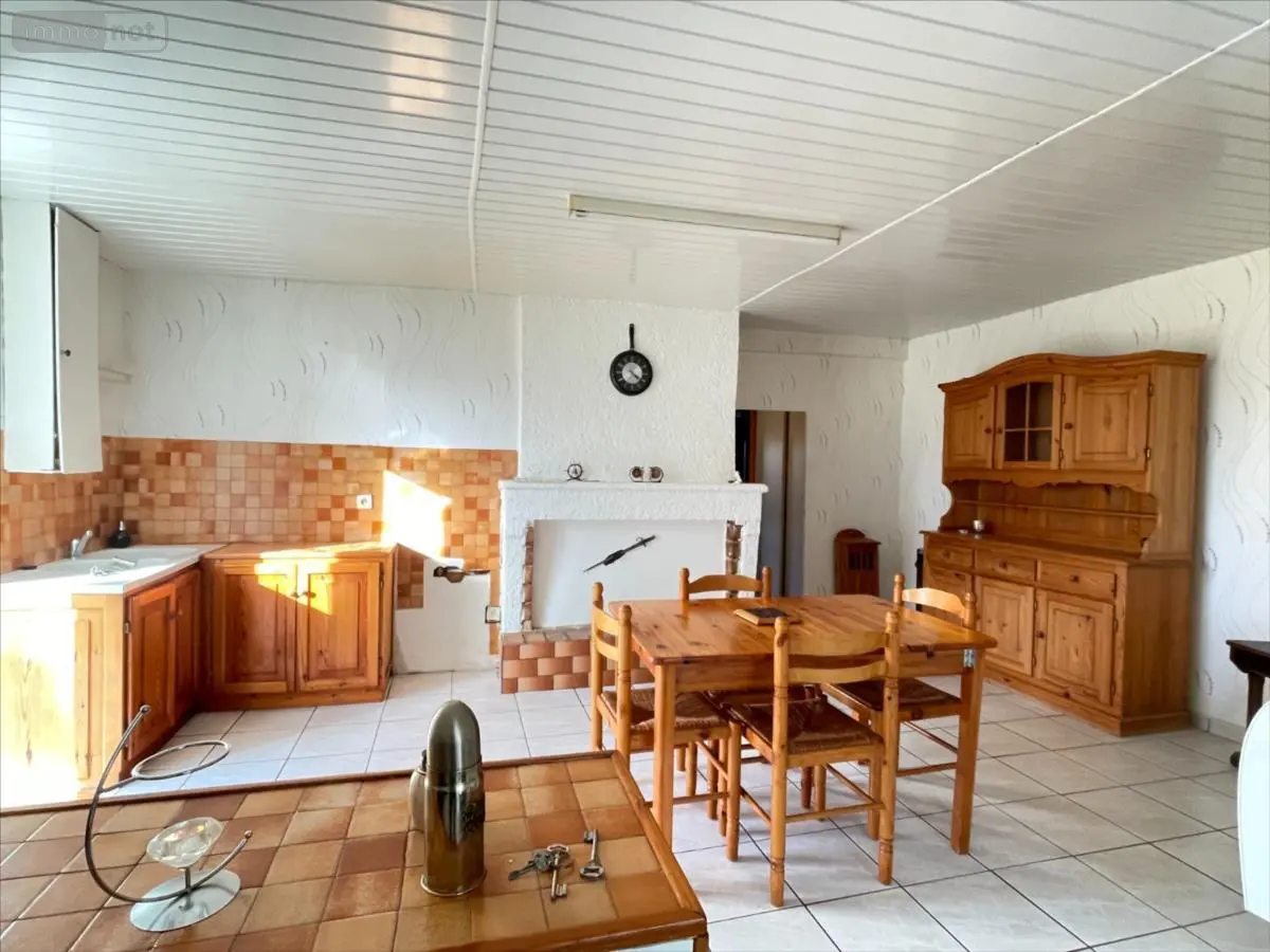 Maison a vendre Longèves 17230 Charente-Maritime 17 105 m2 4 pièces 248500 euros 17112-416 001