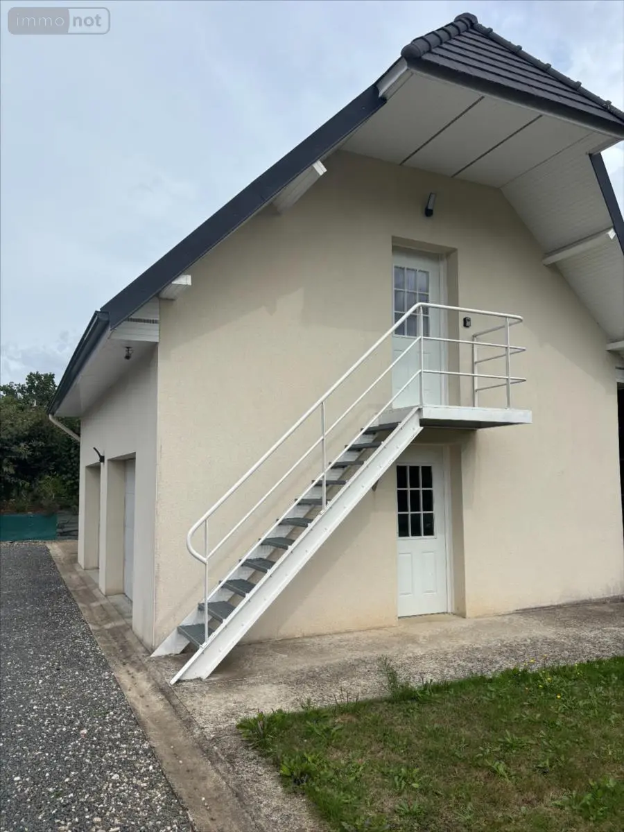 Location appartement Saint-Eustache-la-Forêt 76210 Seine-Maritime 76 45 m2 2 pièces 750 euros 76067-1096579 001
