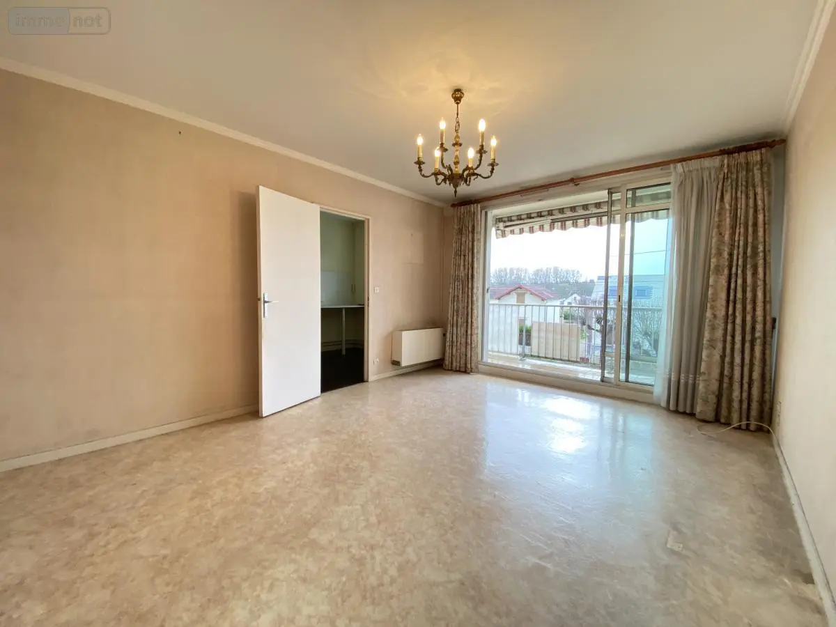 Appartement a vendre Amilly 45200 Loiret 45 76 m2 4 pièces 85100 euros 45052-1532 001