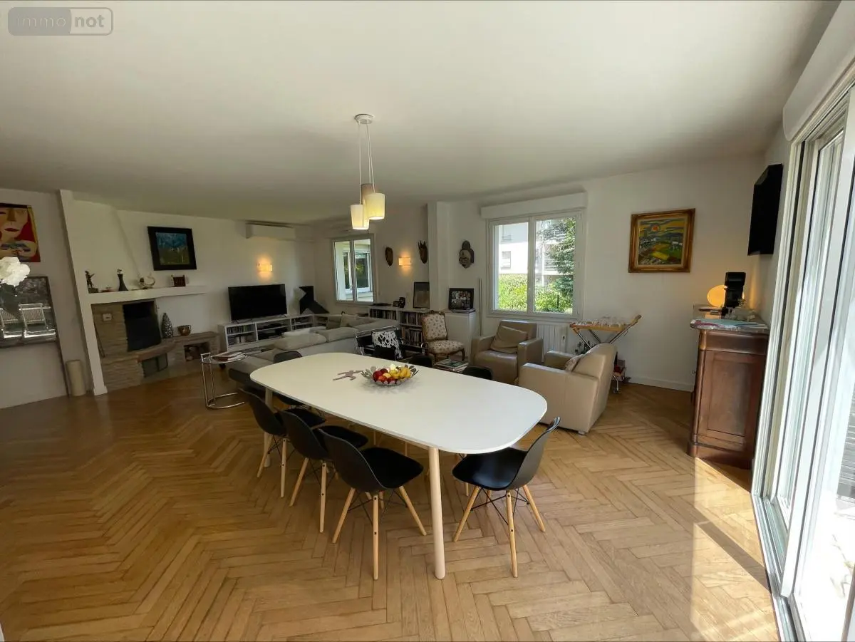 Appartement a vendre Bourg-en-Bresse 01000 Ain 01 138 m2 4 pièces 460000 euros 01083-1970 001