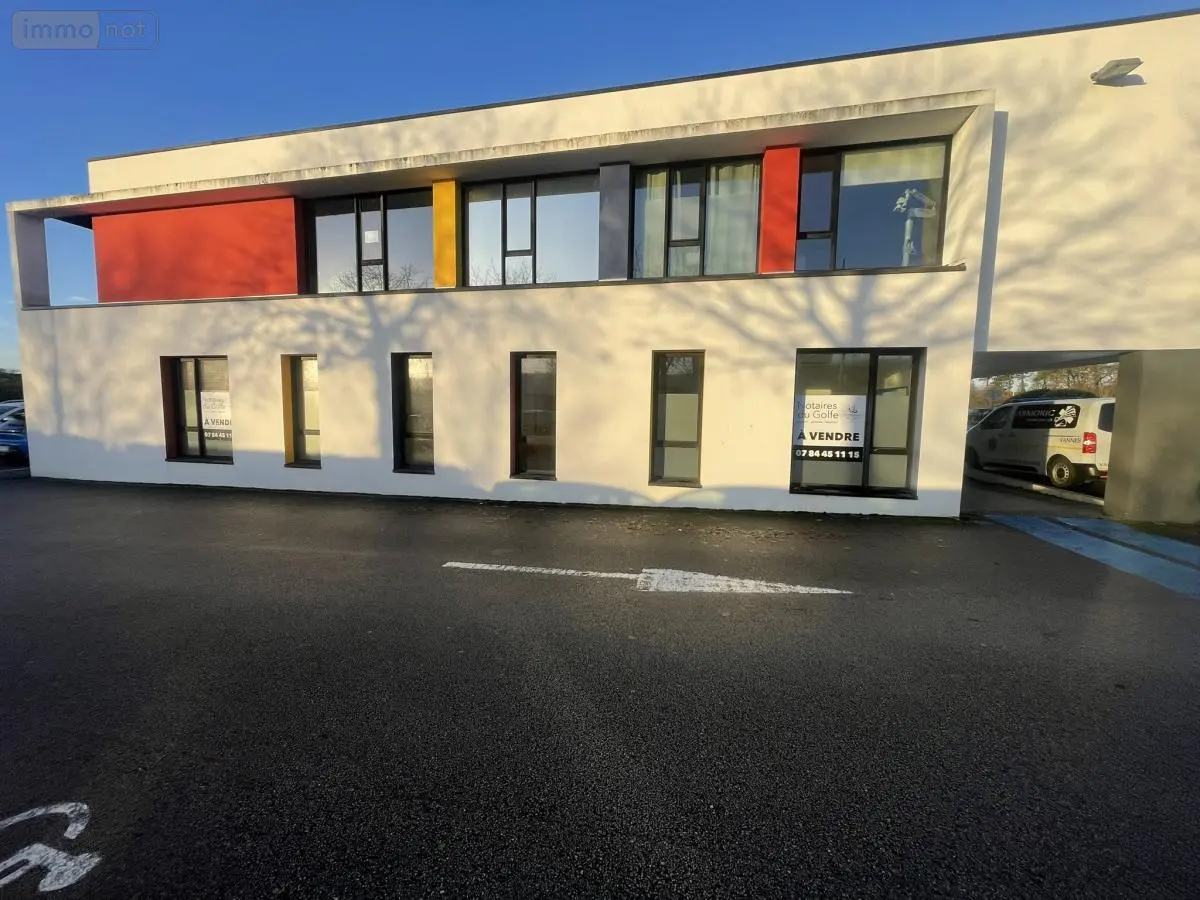 Fonds et murs commerciaux a vendre Vannes 56000 Morbihan 56 124 m2 319500 euros 56004-878 001