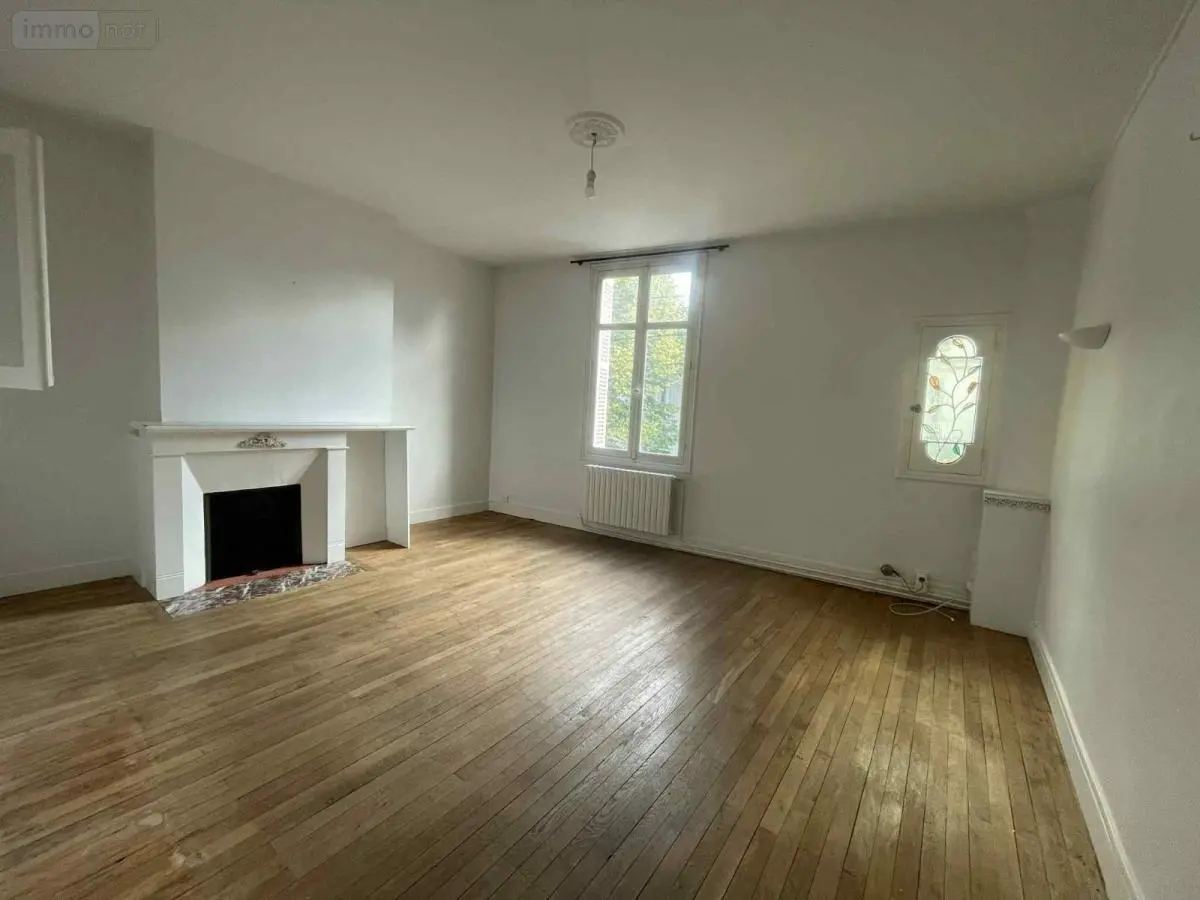 Maison a vendre Saumur 49400 Maine-et-Loire 49 209 m2 10 pièces 384800 euros 49075-669 001