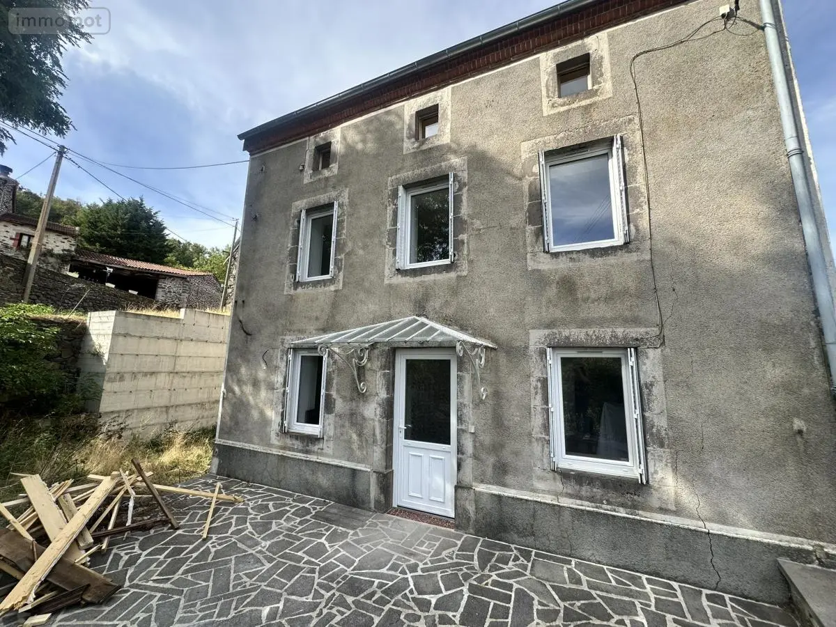 Maison a vendre Massiac 15500 Cantal 15 175 m2 127200 euros 15046-89 001