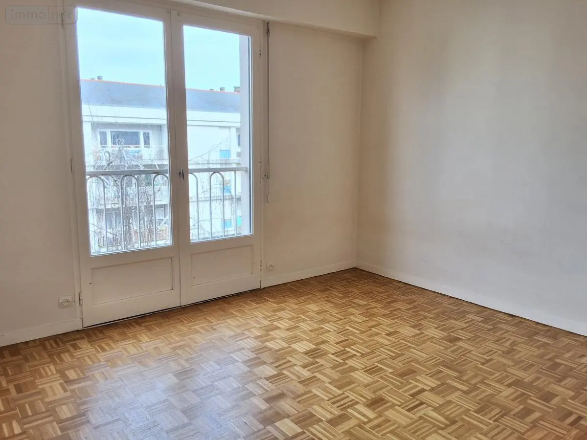 Appartement a vendre Angers 49100 Maine-et-Loire 49 49 m2 2 pièces 120750 euros 49004-1616 001