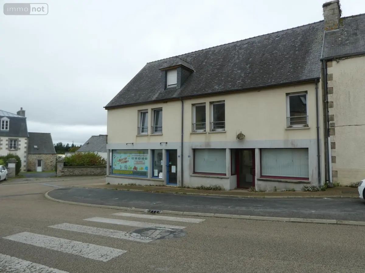 Fonds et murs commerciaux a vendre Plouigneau 29610 Finistère 29 154 m2 145700 euros 29096-753 001