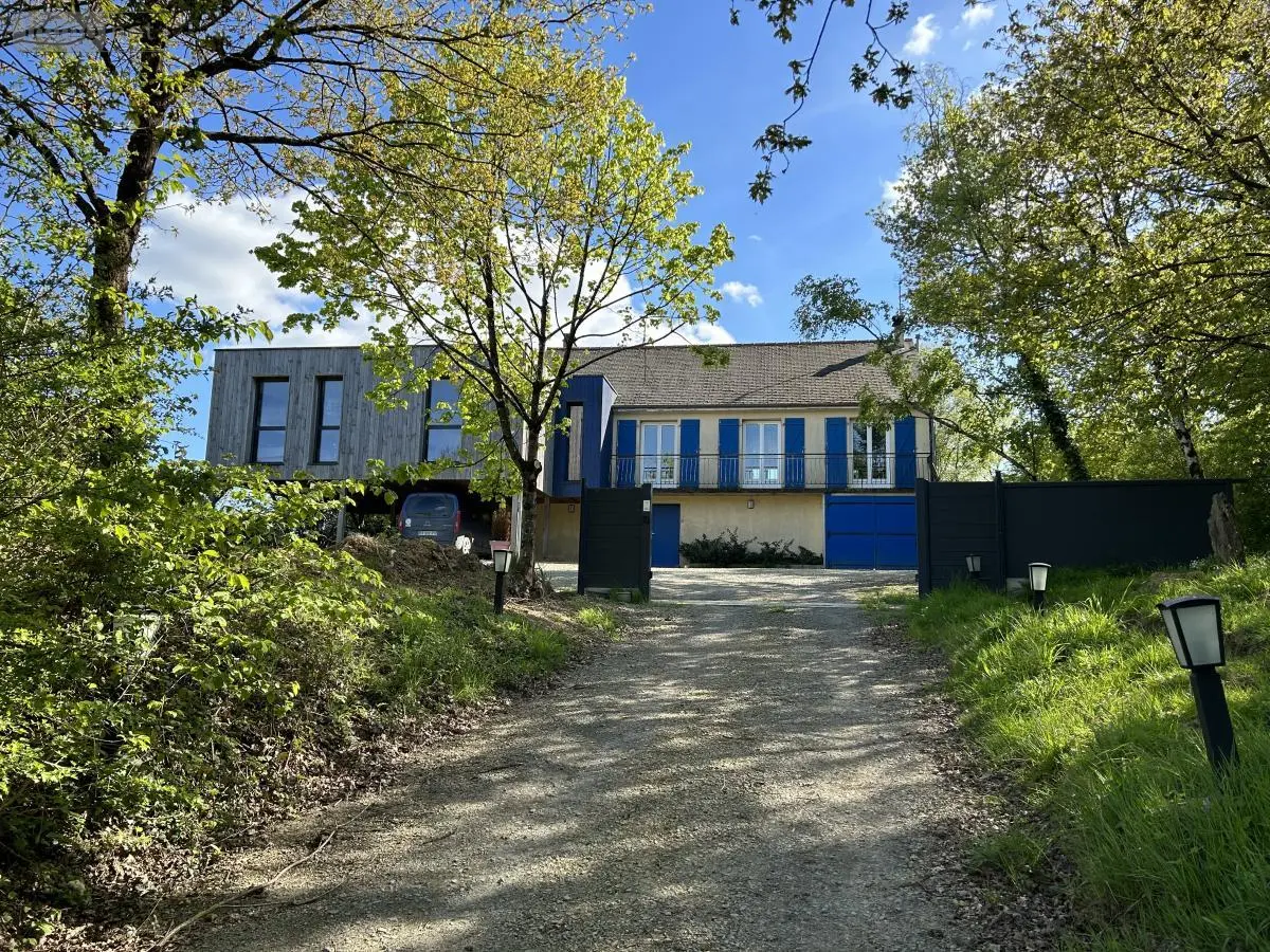 Maison a vendre Bovel 35330 Ille-et-Vilaine 35 195 m2 8 pièces 309500 euros 56046-1197 001