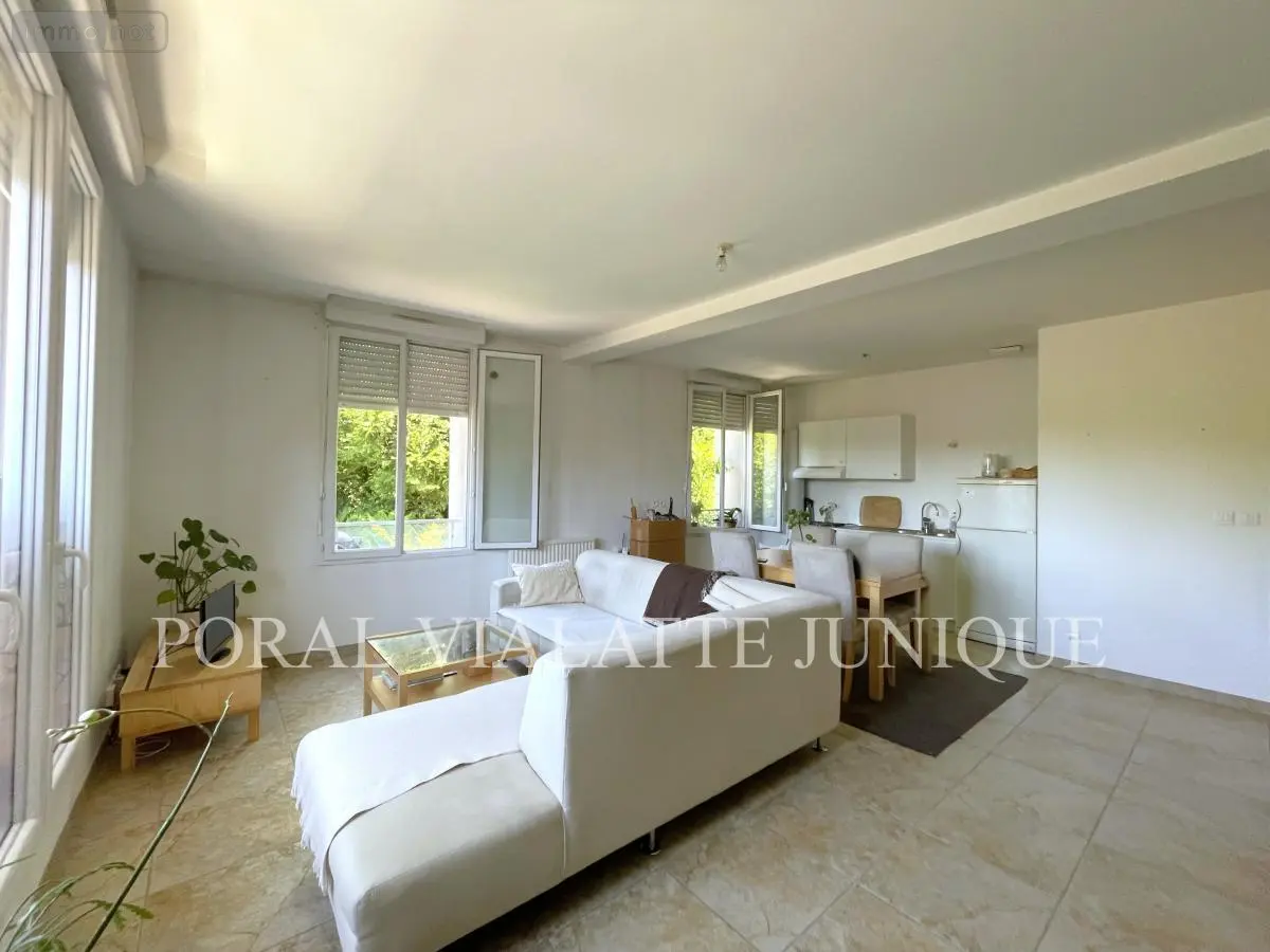 Appartement a vendre Ambérieu-en-Bugey 01500 Ain 01 63 m2 3 pièces 150000 euros 01031-1269 001