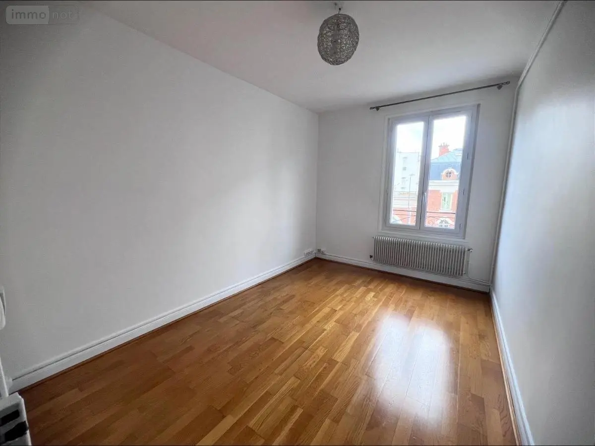 Location appartement Reims 51100 Marne 51 35 m2 2 pièces 626 euros 51047-L239 001