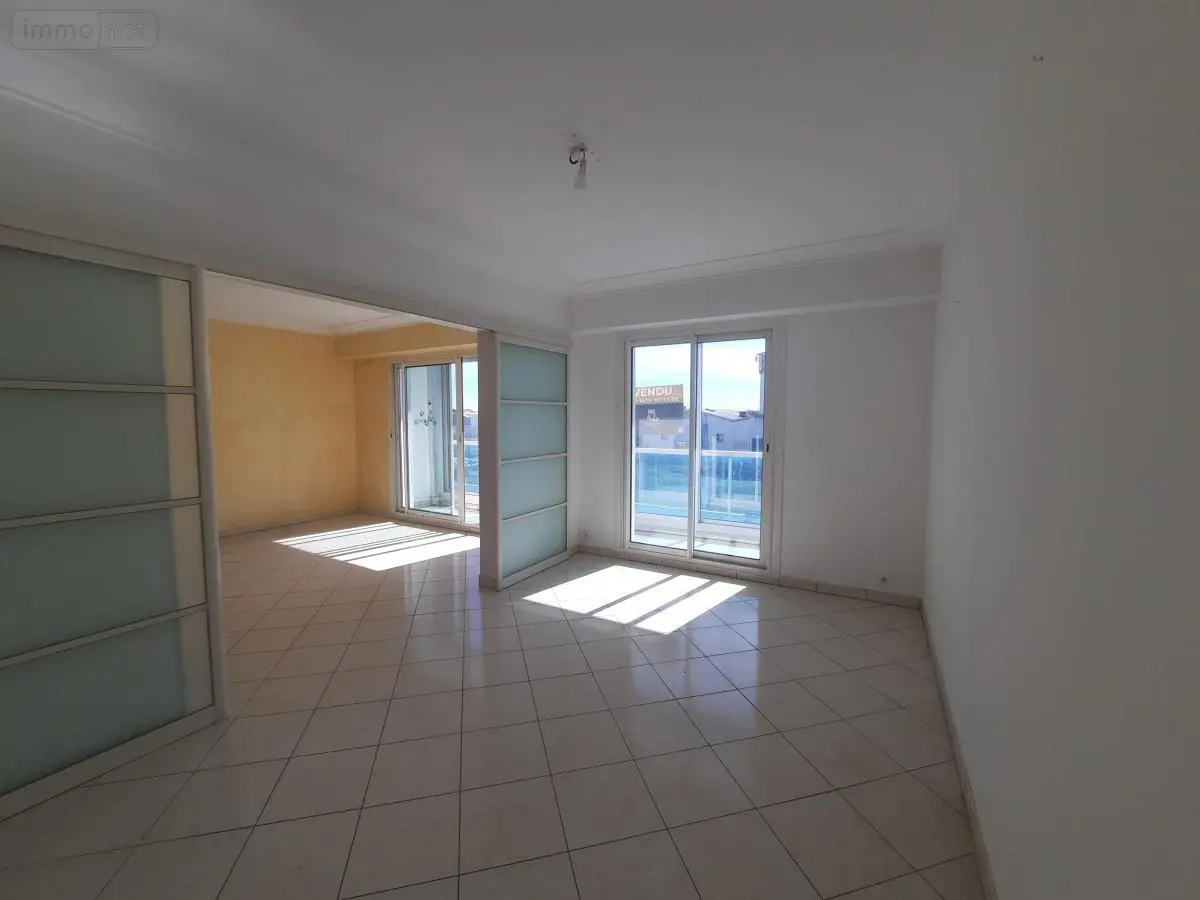 Appartement a vendre Saint-Gilles-Croix-de-Vie 85800 Vendée 85 65 m2 3 pièces 257400 euros 85091-5181 001
