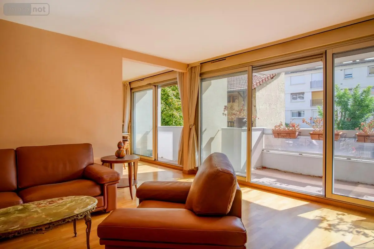 Appartement a vendre Courbevoie 92400 Hauts-de-Seine 92 81 m2 4 pièces 415000 euros 75022-955 001