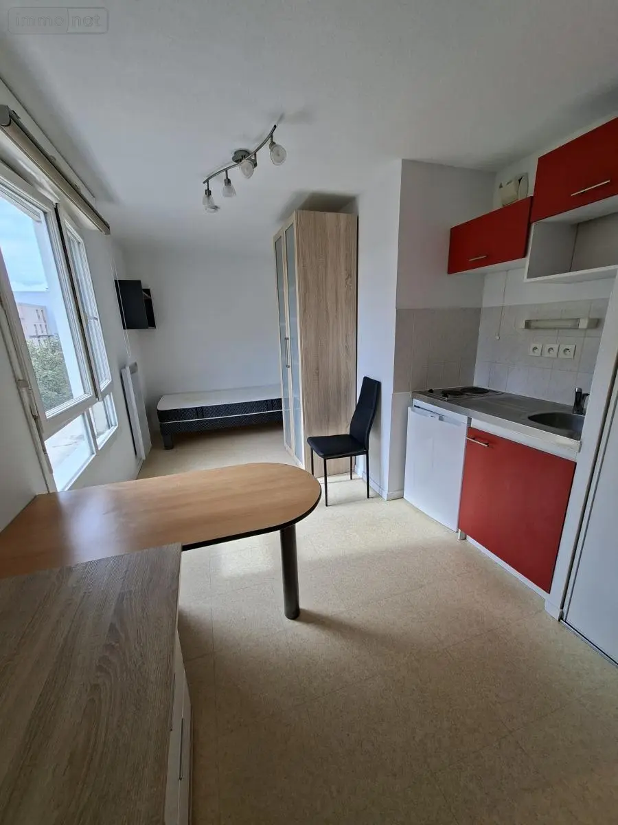 Location appartement Rouen 76000 Seine-Maritime 76 18 m2 1 pièce 400 euros 76026-L410 001