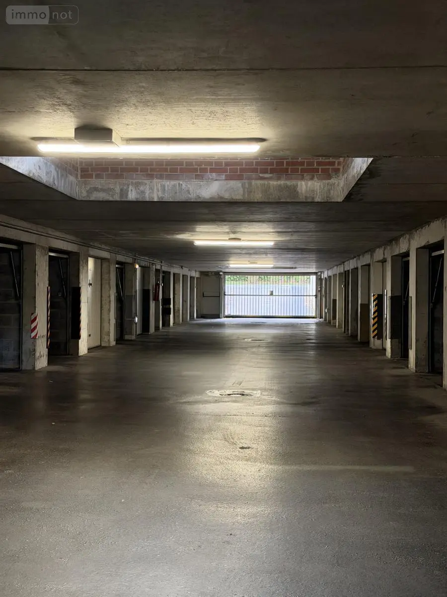 Garage et parking a vendre Lille 59000 Nord 59 10 m2 23000 euros 59007-1960 001