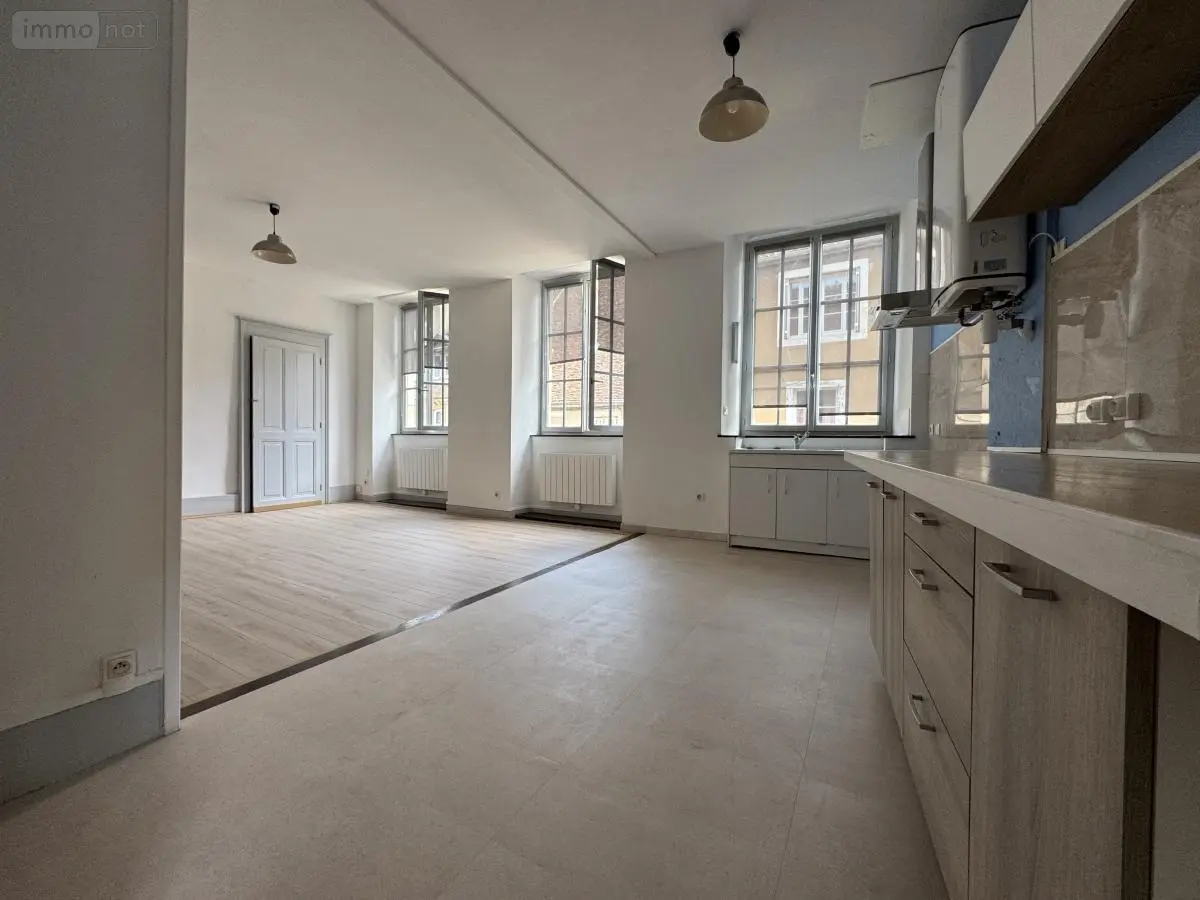 Location appartement Dole 39100 Jura 39 79 m2 775 euros 39034-L99 001