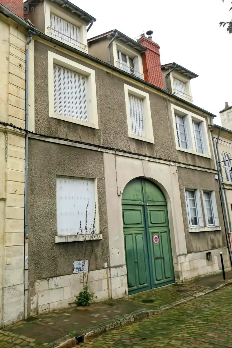 Immeuble de rapport a vendre Bourges 18000 Cher 18 244 m2 291200 euros 18005-1665 001