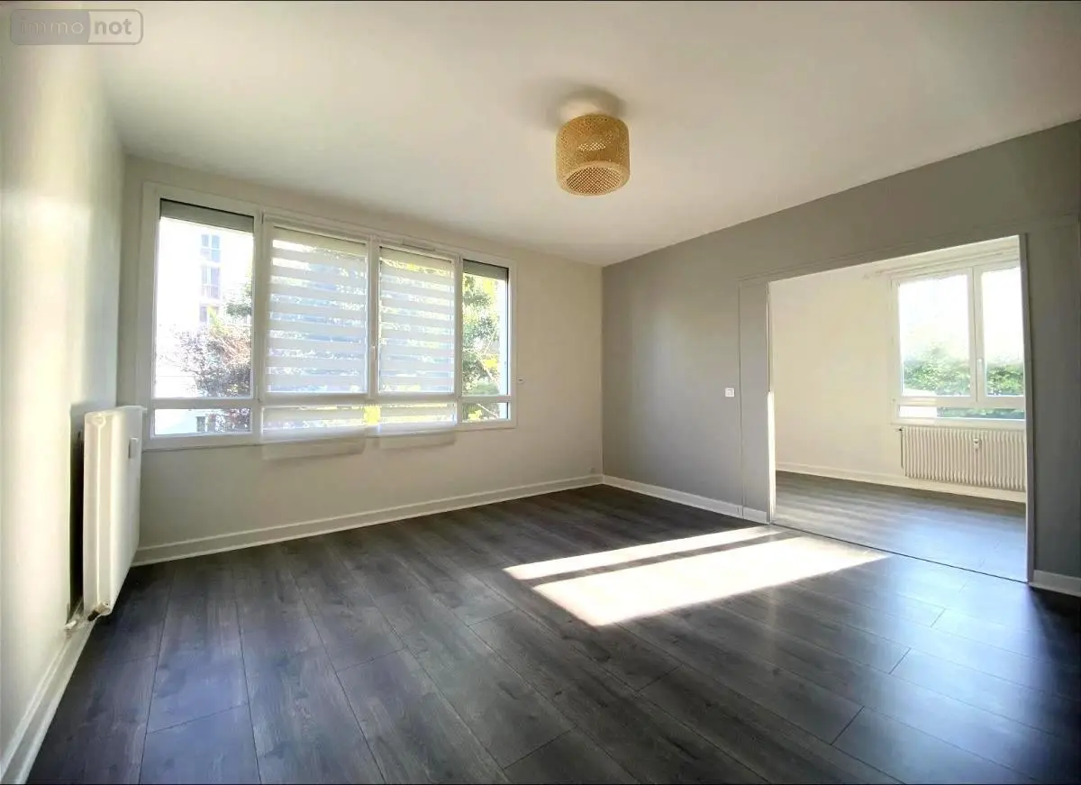 Location appartement Tinqueux 51430 Marne 51 59 m2 3 pièces 770 euros 51067-L73 001