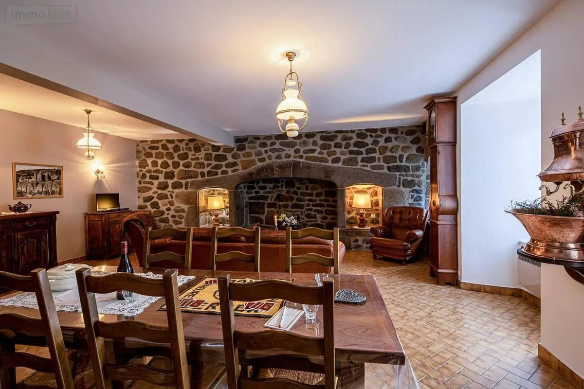 Maison a vendre Andelat 15100 Cantal 15 176 m2 285000 euros 15046-60 001