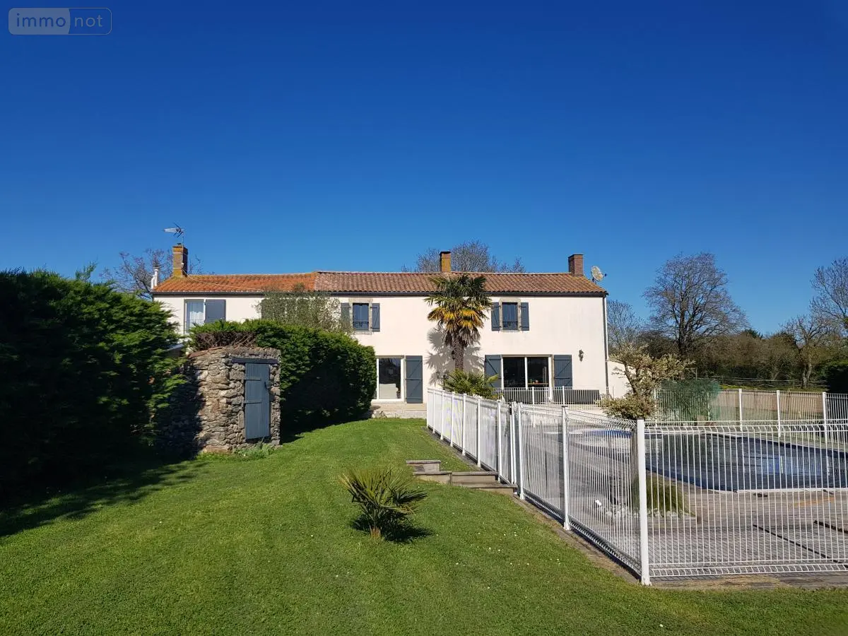 Maison a vendre Les Achards 85150 Vendée 85 167 m2 7 pièces 807300 euros 44042-90 001