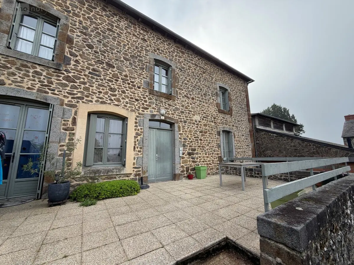 Appartement a vendre Hédé-Bazouges 35630 Ille-et-Vilaine 35 49 m2 130850 euros 35021-2195 001