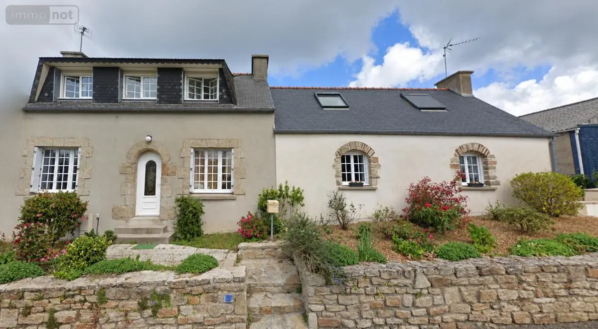 Maison a vendre Saint-Méen 29260 Finistère 29 158 m2 8 pièces 311200 euros 29132-565 001