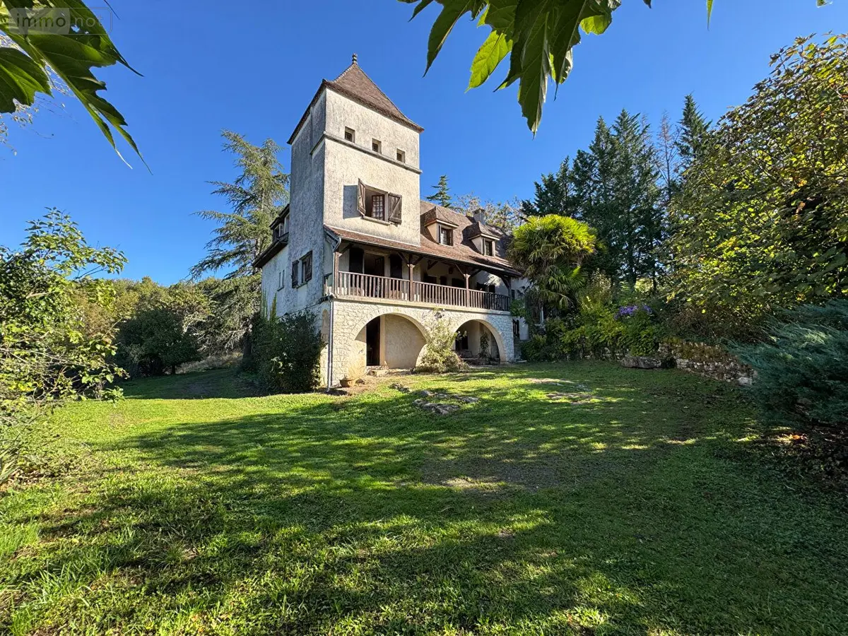 Maison a vendre Figeac 46100 Lot 46 180 m2 7 pièces 209000 euros VM463 001