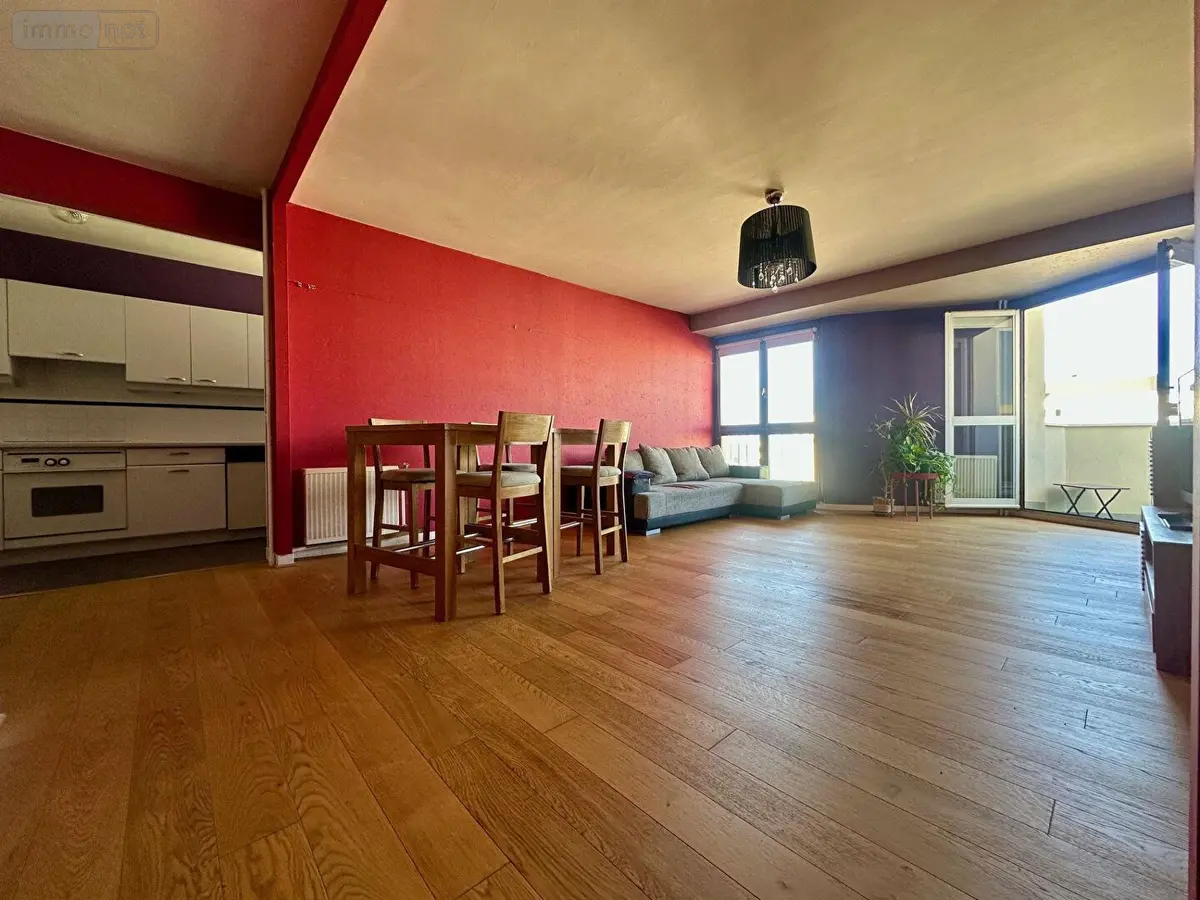 Appartement a vendre Rennes 35000 Ille-et-Vilaine 35 90 m2 4 pièces 276925 euros 1907 001