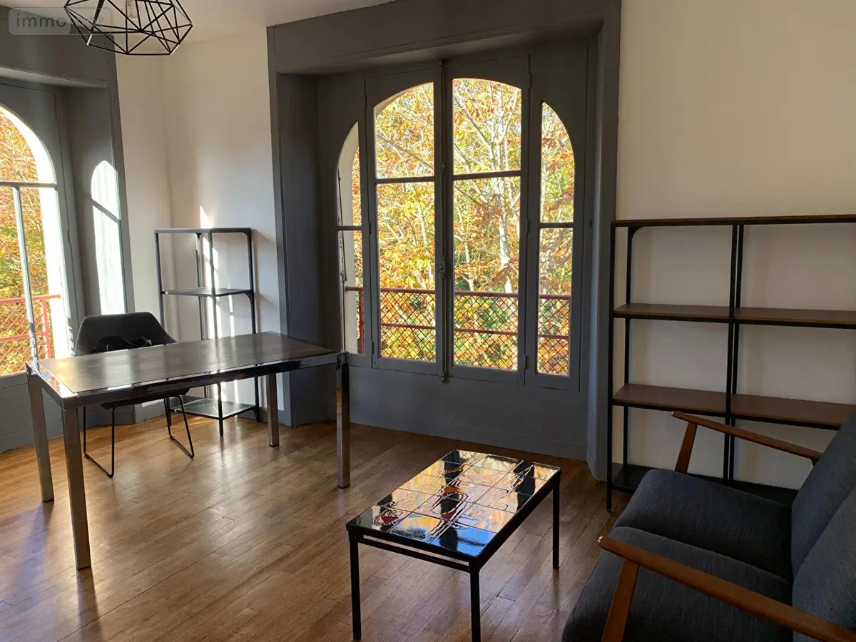 Location appartement Rennes 35000 Ille-et-Vilaine 35 28 m2 2 pièces 630 euros 001-636 001