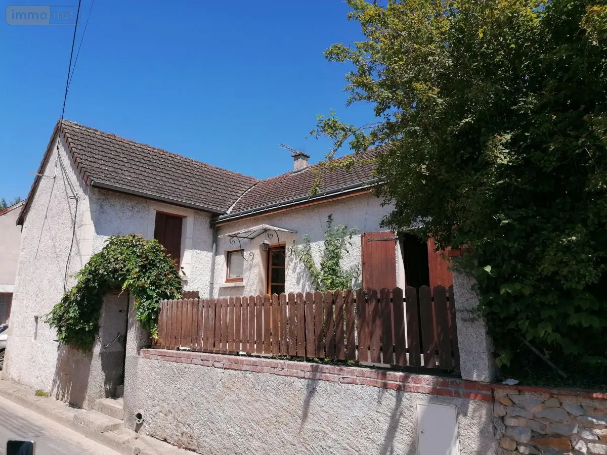 Maison a vendre Descartes 37160 Indre-et-Loire 37 107 m2 4 pièces 110250 euros 37082-306 001
