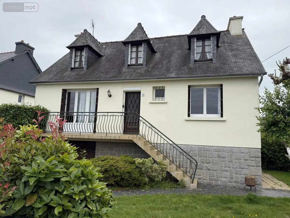 Maison a vendre Guingamp 22200 Côtes-d'Armor 22 122 m2 6 pièces 128160 euros 22064-1360 001