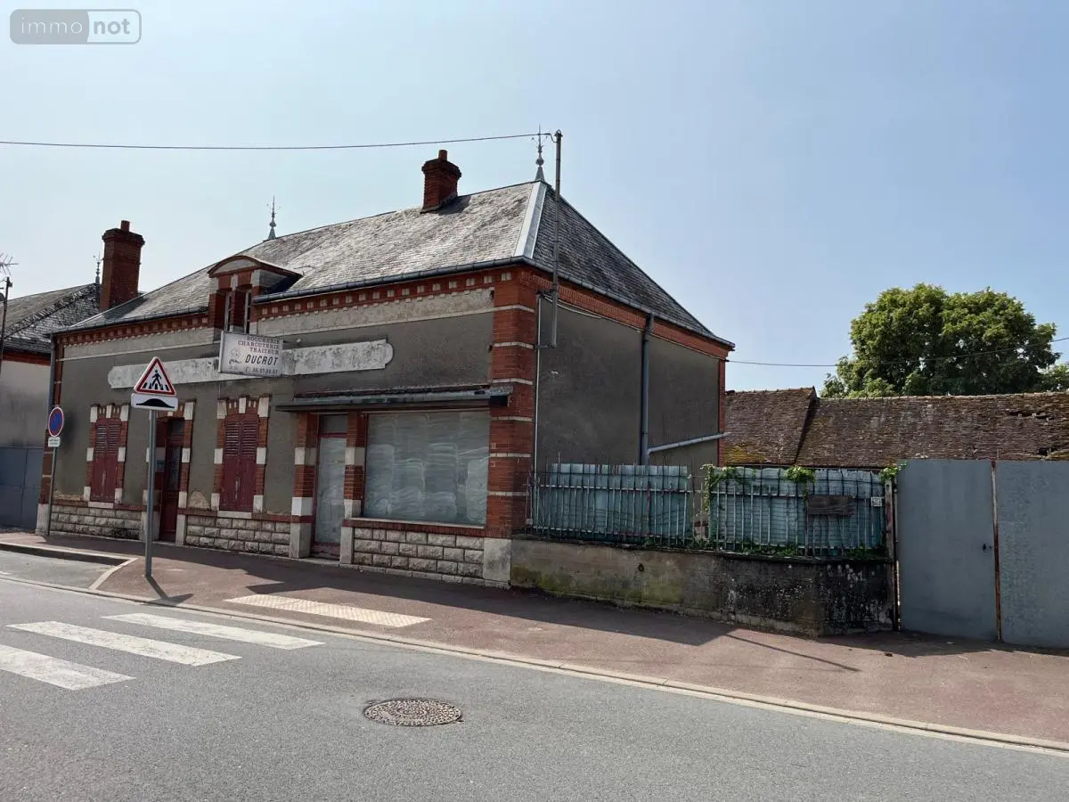 Fonds et murs commerciaux a vendre Corquilleroy 45120 Loiret 45 350 m2 5 pièces 126800 euros 45051-487 001