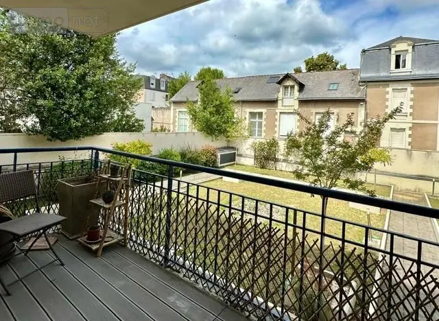 Appartement a vendre Angers 49000 Maine-et-Loire 49 66 m2 3 pièces 267240 euros 49009-1396 001