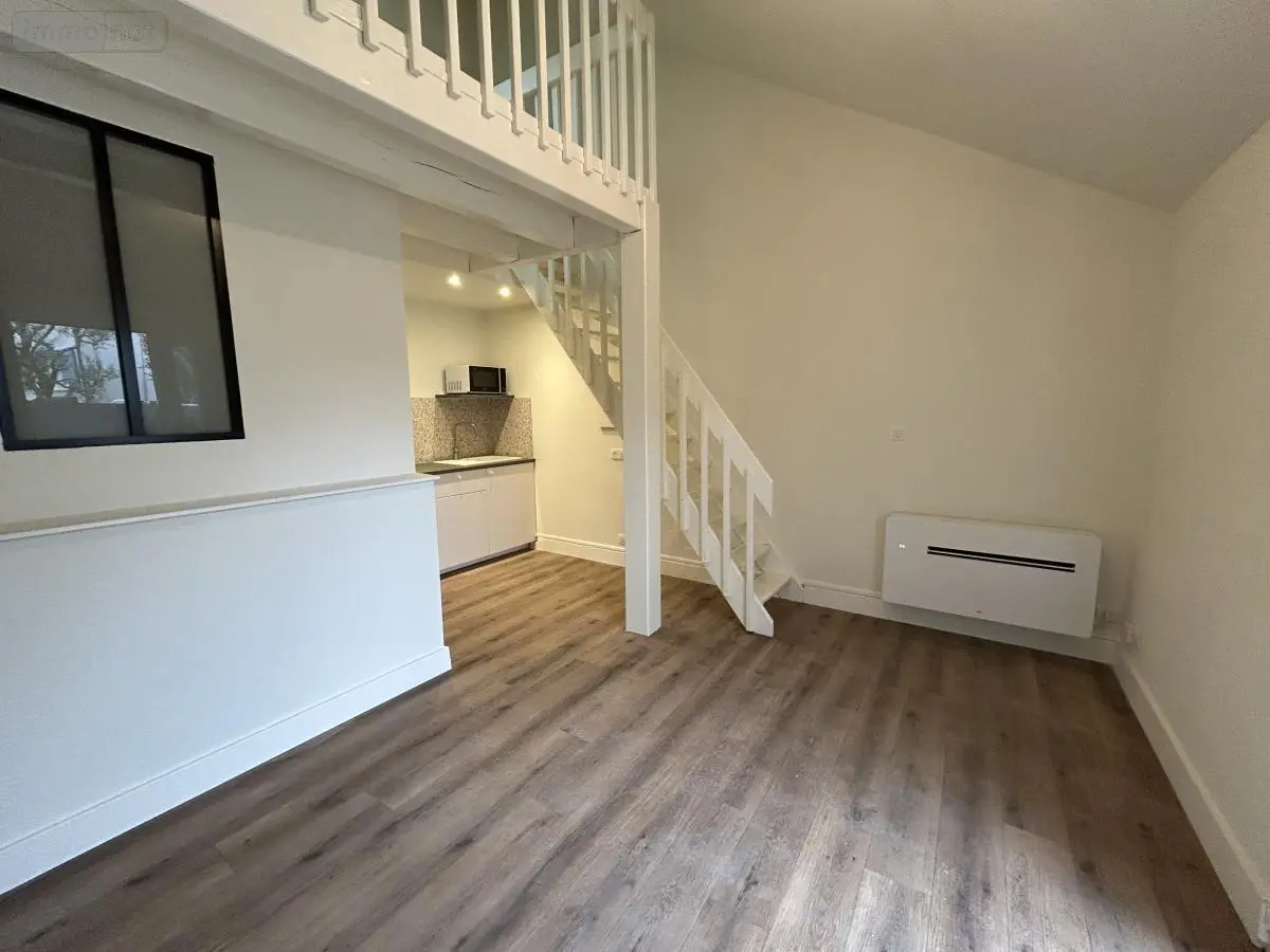 Location appartement Beaune 21200 Côte-d'Or 21 25 m2 2 pièces 620 euros 21074-L86 001