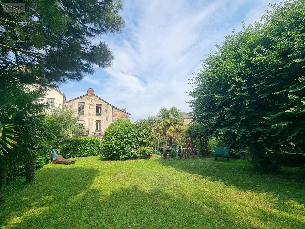 Maison a vendre Saint-Hilaire-du-Harcouët 50600 Manche 50 240 m2 8 pièces 189240 euros MA610 001