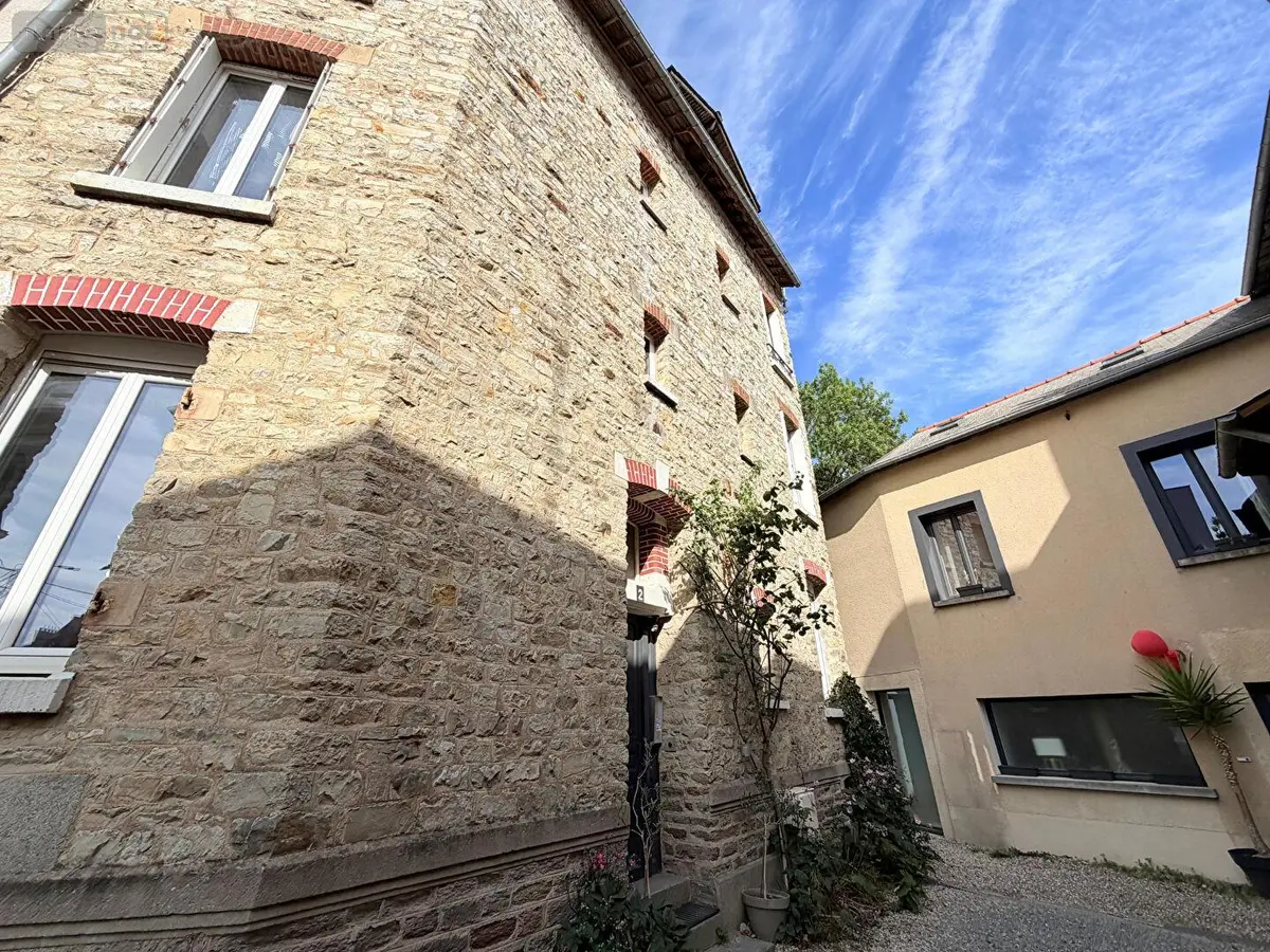 Appartement a vendre Rennes 35000 Ille-et-Vilaine 35 63 m2 3 pièces 285600 euros 156 001