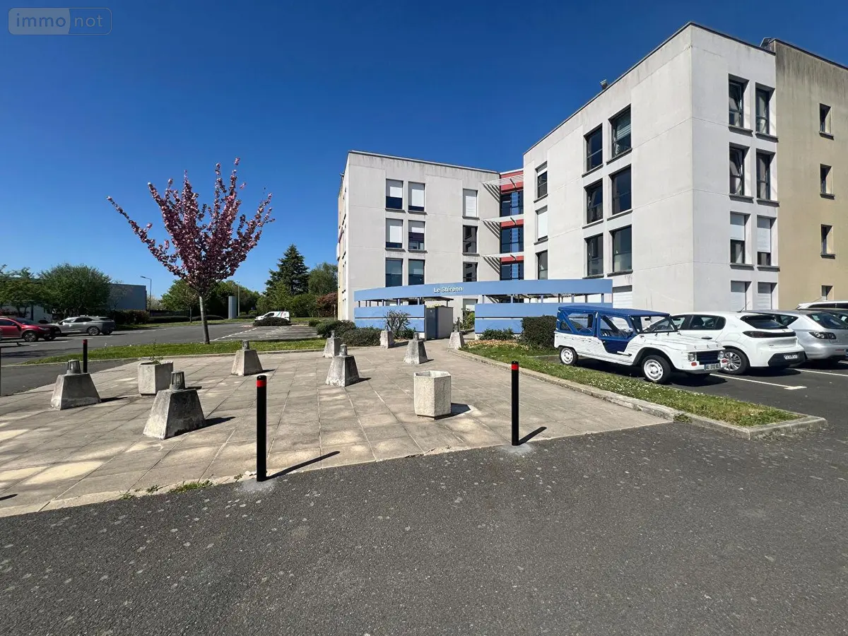 Divers a vendre Le Rheu 35650 Ille-et-Vilaine 35 166 m2 313500 euros ENO 001
